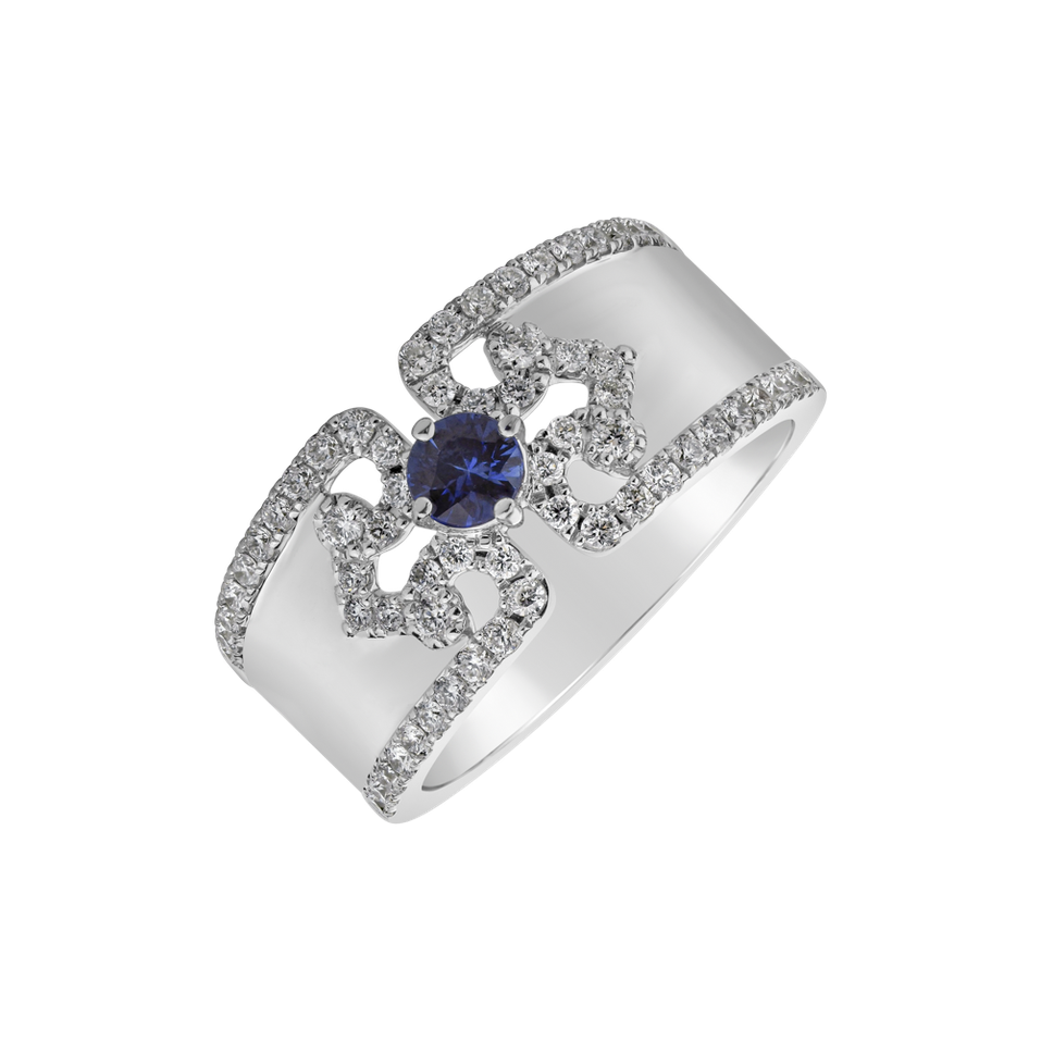 Diamond ring with Sapphire Royal Sapphire