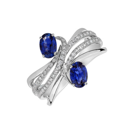 Diamond ring with Sapphire Tuva