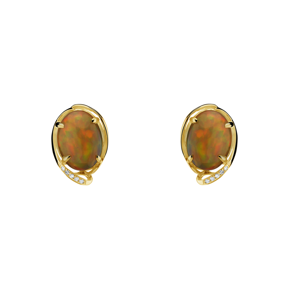 Diamond earrings with Opal Sybil