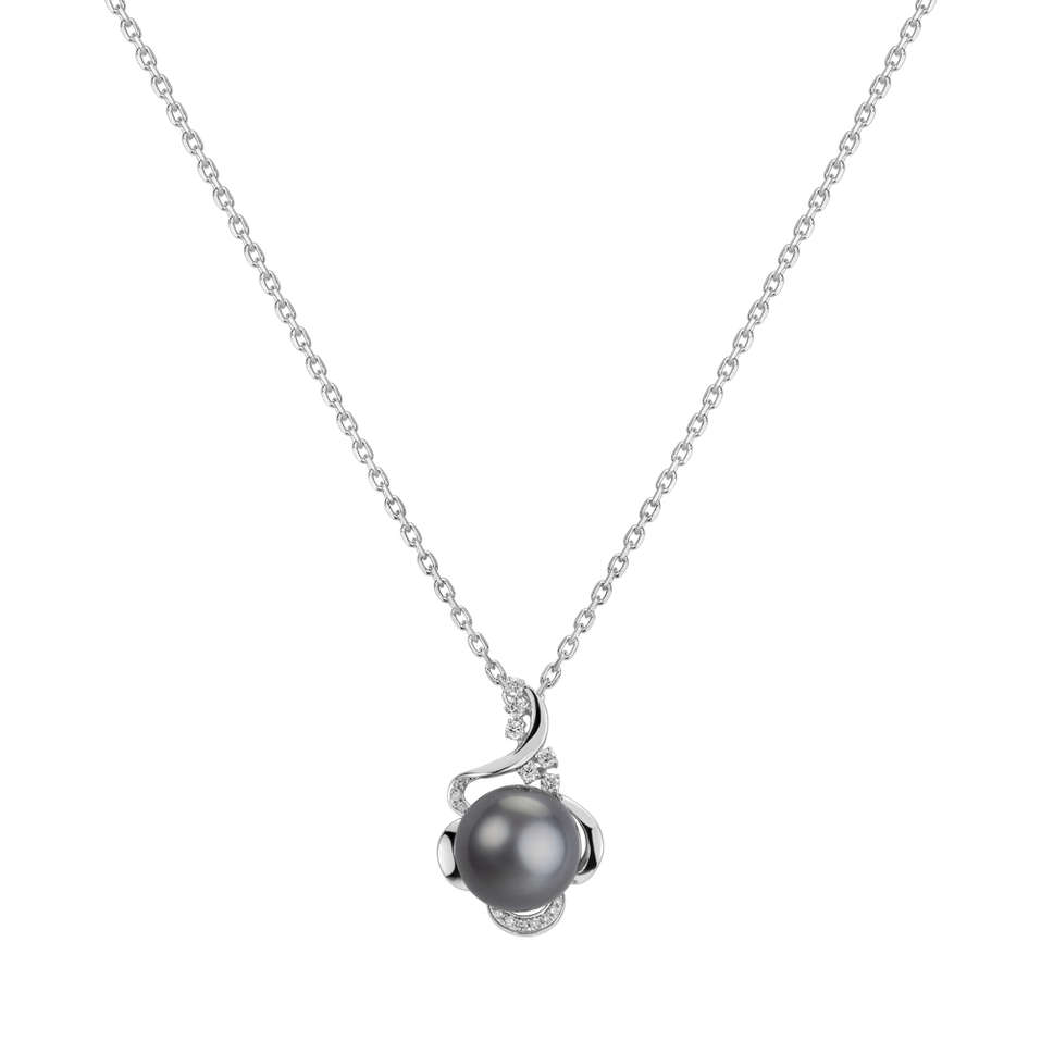 Diamond pendant with Pearl Tahitian Lady