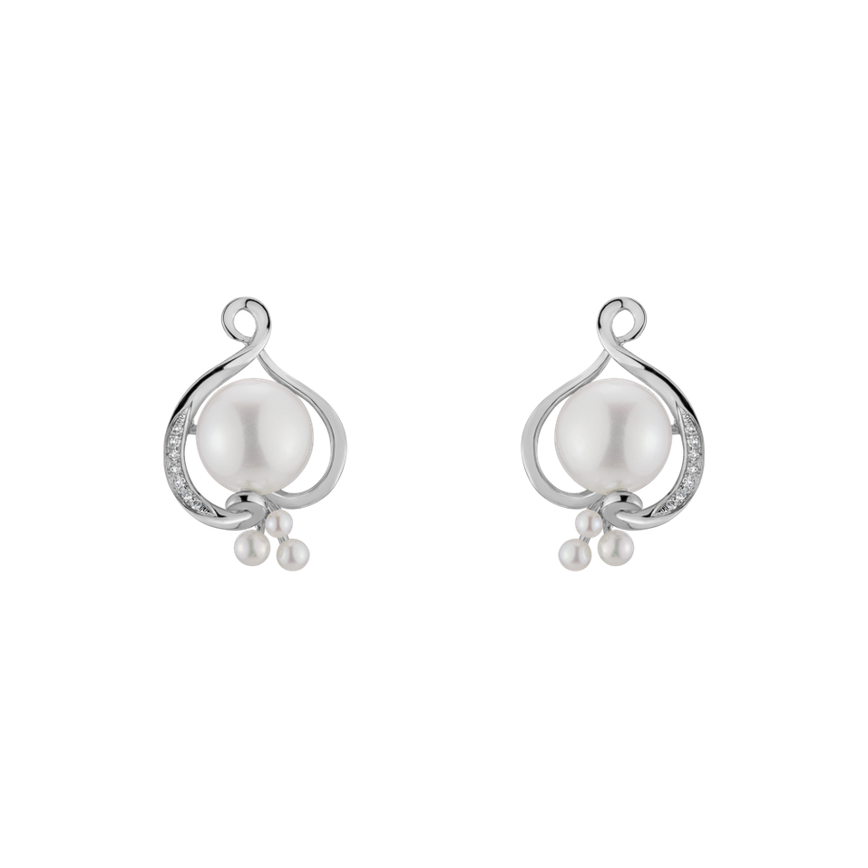 Diamond earrings with Pearl White Secret