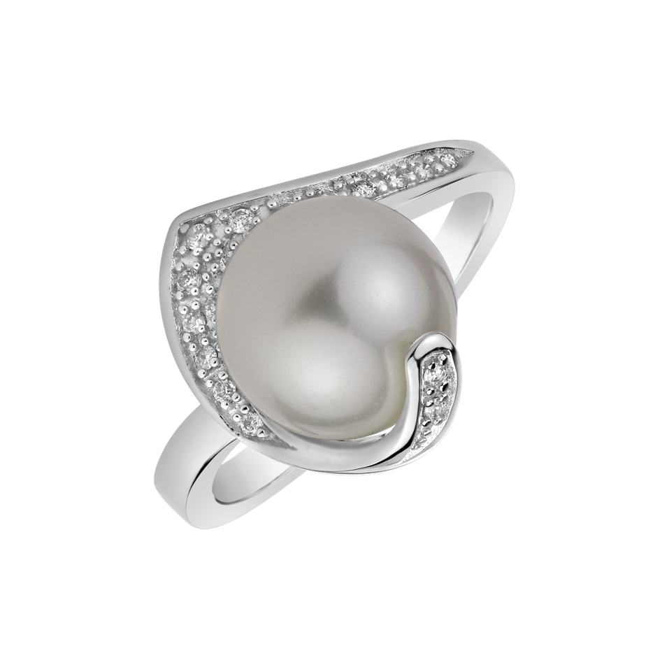 Diamond ring with Pearl Sea Leaf