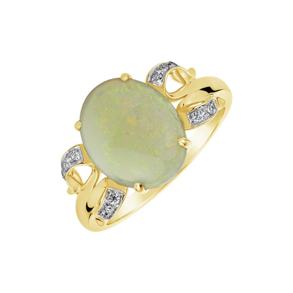 Diamond ring with Opal My Dignity