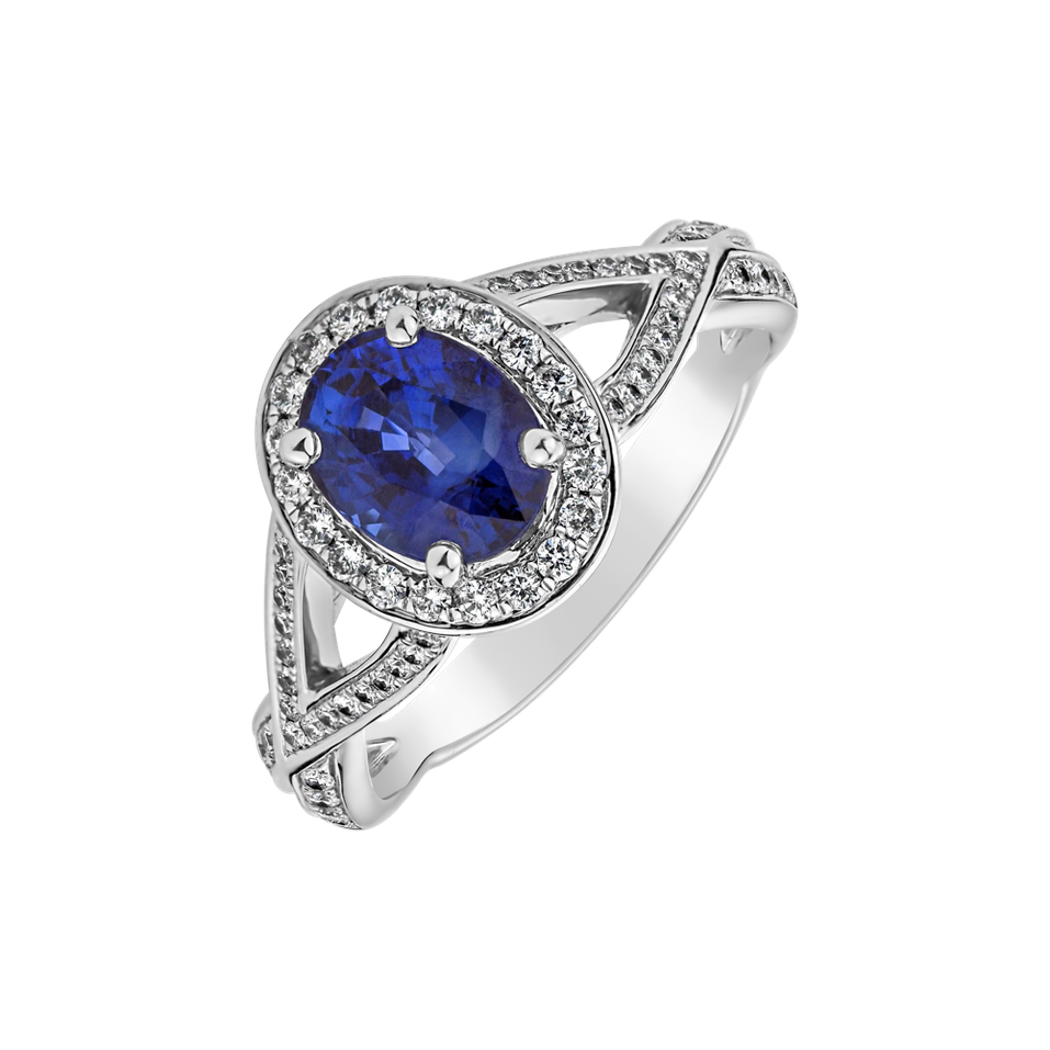 Diamond ring with Sapphire Space Princess