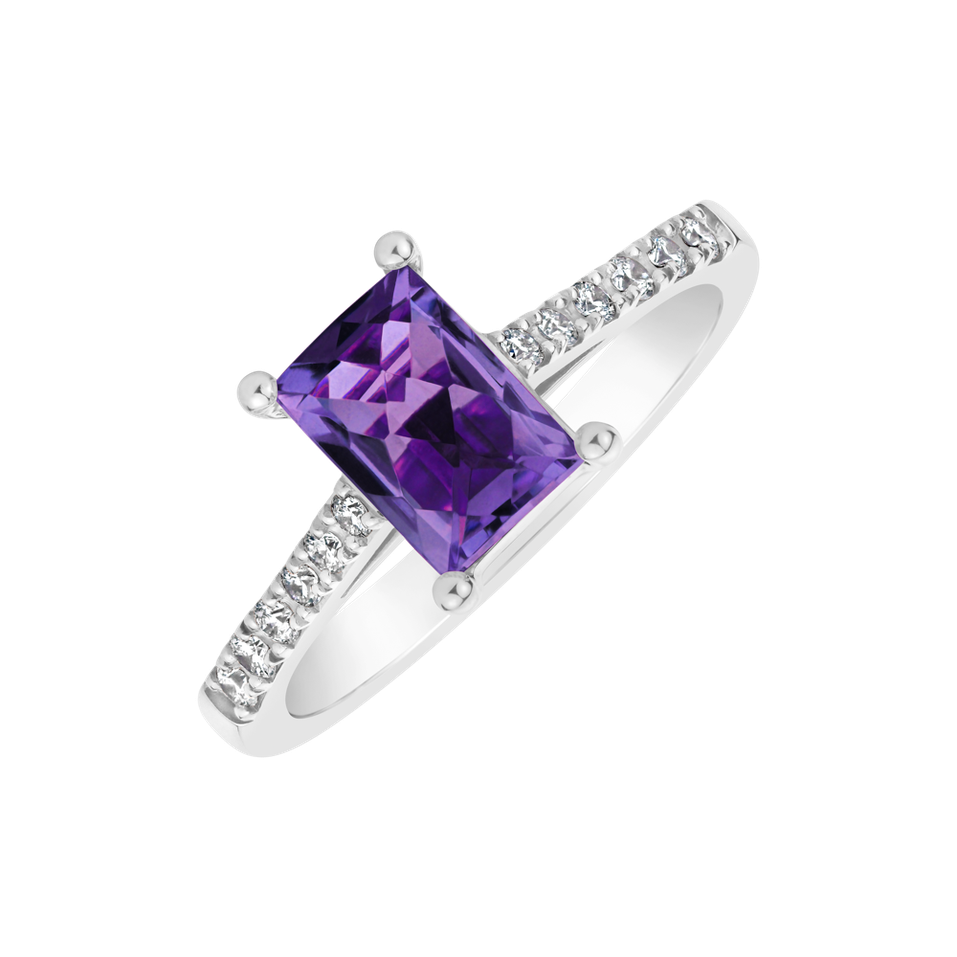 Diamond rings with Amethyst Miracle Gem