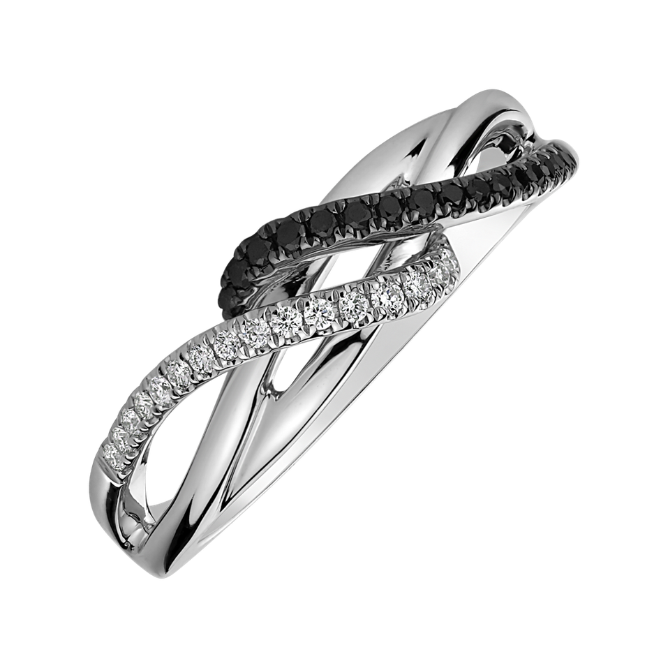 Ring with black and white diamonds Vivid Elegance