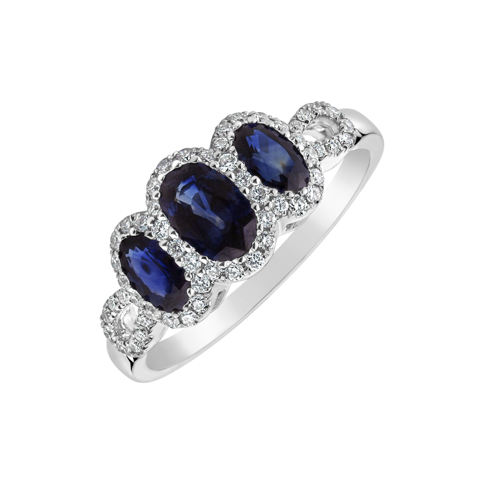 Diamond ring with Sapphire Zaila