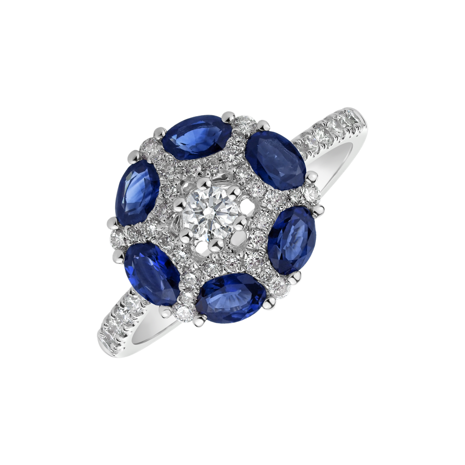 Diamond ring with Sapphire Camila