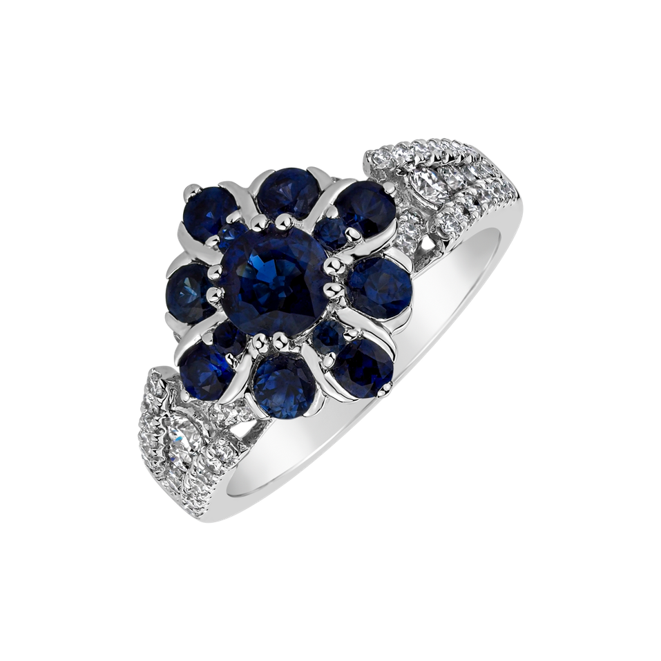 Diamond ring with Sapphire Sapphire Kingdom