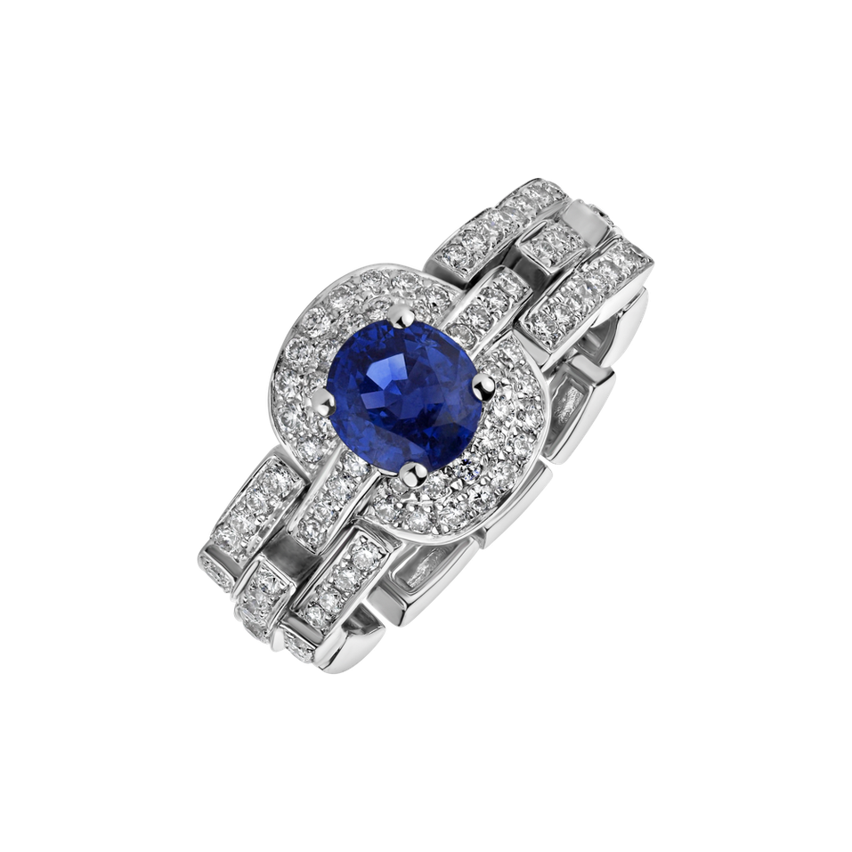 Diamond ring with Sapphire Nichele