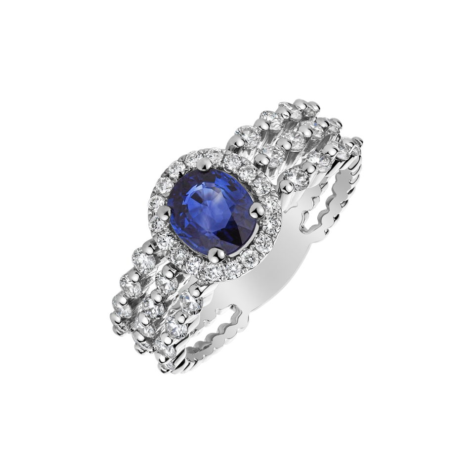 Diamond ring with Sapphire Perline