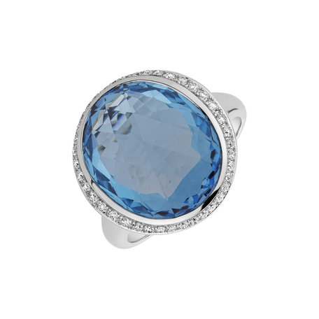 Diamond ring with Topaz Aethiopica