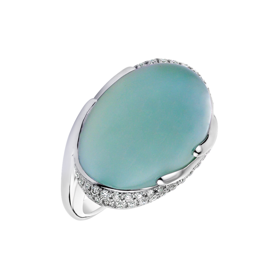 Diamond ring with Chalcedony Gem Miracle