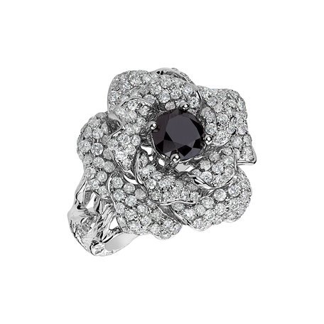 Ring with black and white diamonds Black Eye