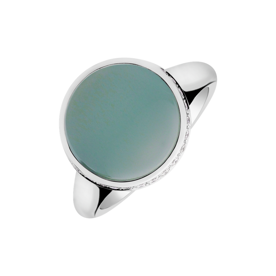 Diamond ring with Chalcedony Mellow Blossom