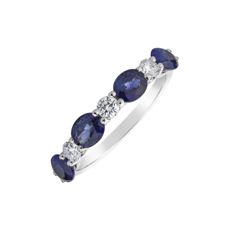 Diamond ring with Sapphire Janiyah