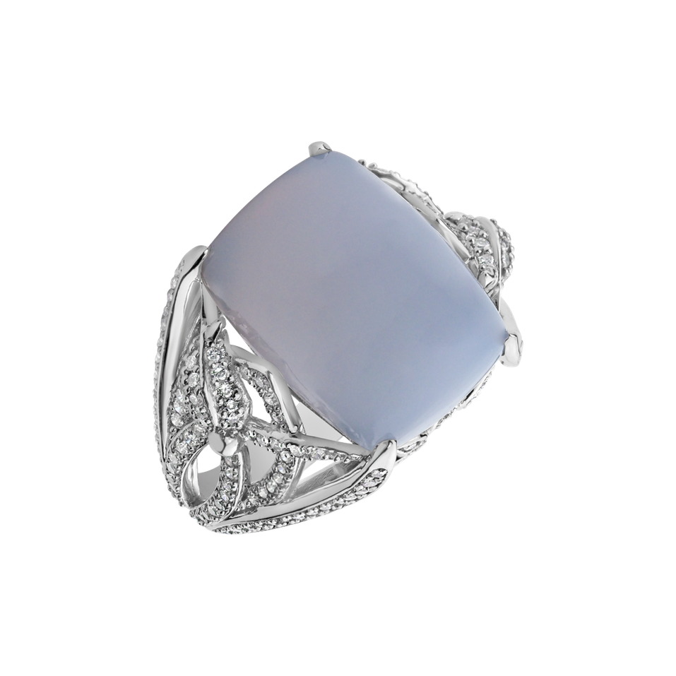 Diamond ring with Chalcedony Fascinating Ladyship