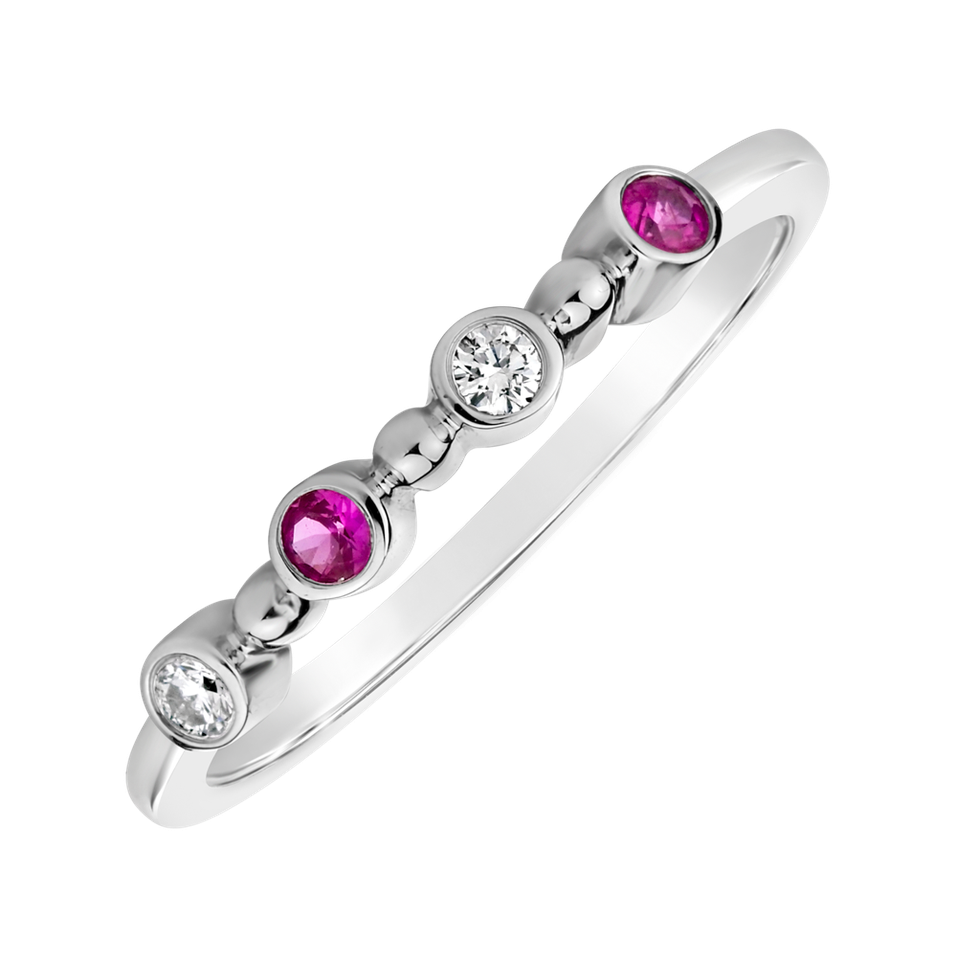 Diamond ring with Ruby Simplicity