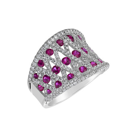 Diamond ring with Ruby Dominique