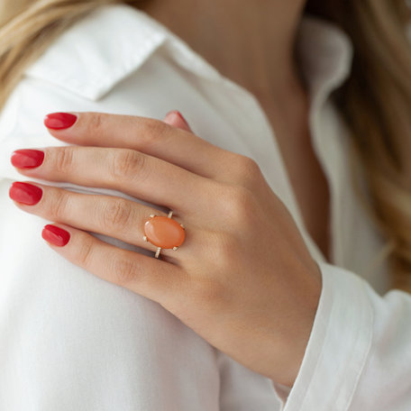 Diamond ring with Sapphire and Moonstone Niche