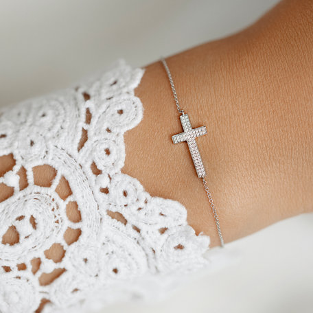 Diamond bracelet Cross