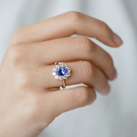 Diamond ring with Tanzanite Princess