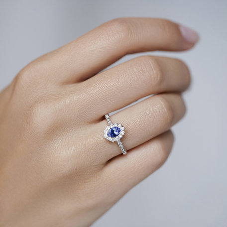 Diamond ring with Tanzanite Glamour Princess