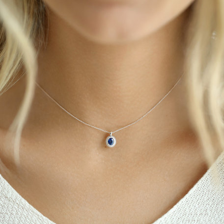 Diamond necklace with Sapphire Royal Sapphire