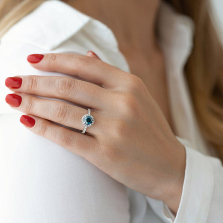 Ring with blue diamonds and white diamonds Elvil