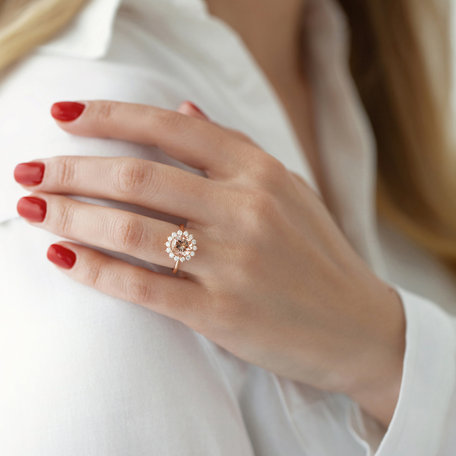 Diamond ring with Tourmalíne Stellar Sun