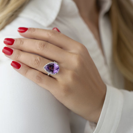 Diamond rings with Amethyst Sweet Almond