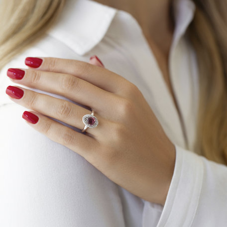 Ring with black and white diamonds Baroque Fairytale