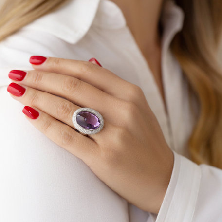 Diamond rings with Amethyst Saron