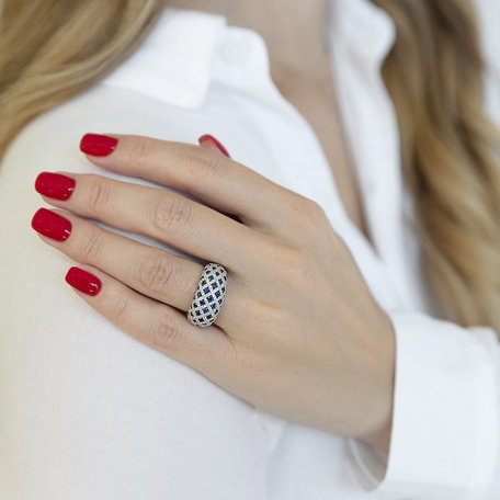 Diamond ring with Ruby Aubrey