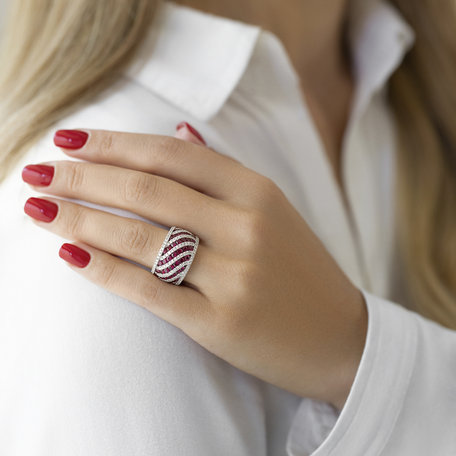 Diamond ring with Sapphire Parker