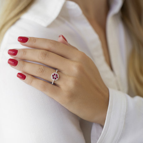Diamond ring with Emerald Kiersten