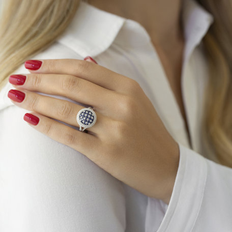 Diamond ring with Sapphire Célestine