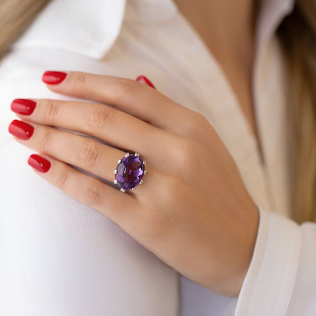 Diamond ring with Amethyst and Sapphire Glasswinged Butterfly