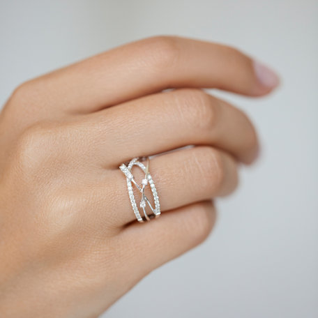 Diamond ring Lively Elegance