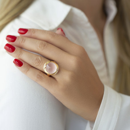 Diamond ring with Rose Quartz Wistful Place