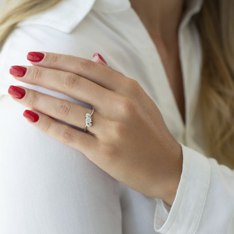 Diamond ring with Ruby Armand