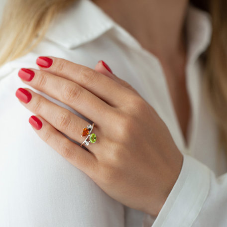 Diamond ring with Peridote and Citrine Magic Flower