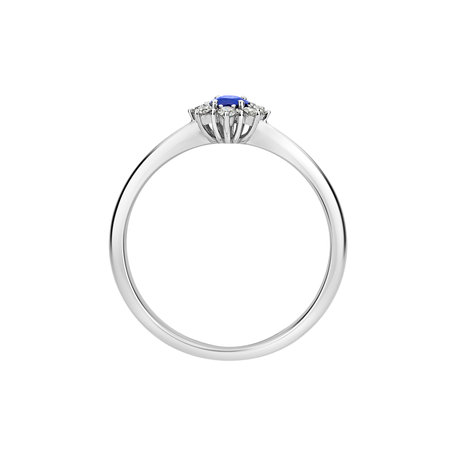 Diamond ring with Tanzanite Trixie Princess