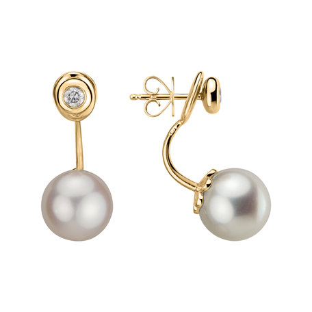 Diamond earrings with Pearl Beauty Qeen