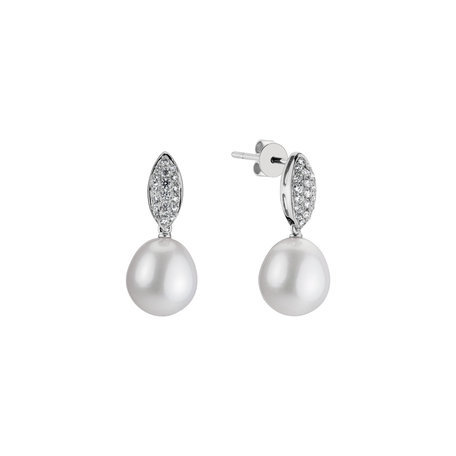 Diamond earrings with Pearl Divine Depth