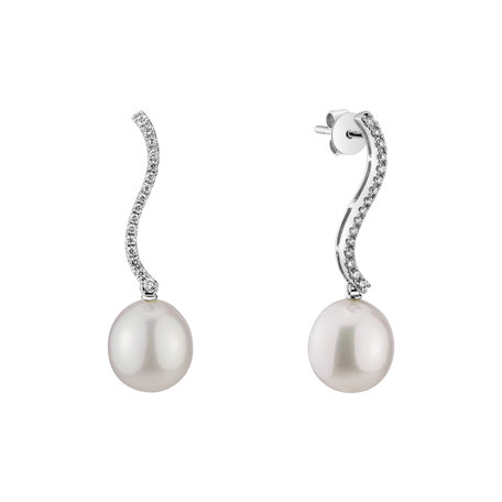 Diamond earrings with Pearl Synthetic vibe