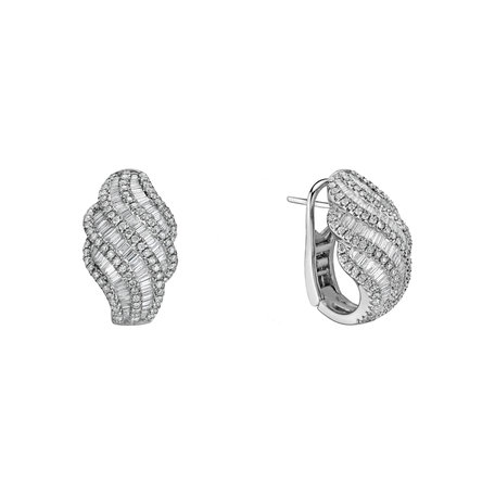 Diamond earrings Important Decision