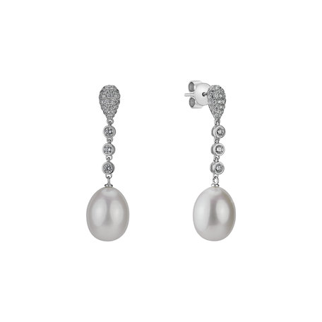 Diamond earrings with Pearl Pearly Elegance