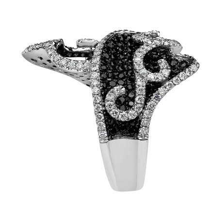 Ring with black and white diamonds Neverending Poetry