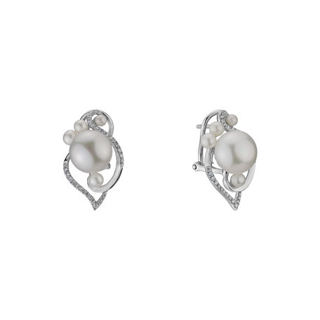 Diamond earrings with Pearl White Passion